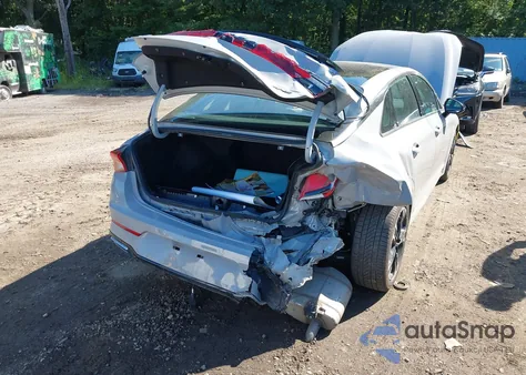 2022 Kia K5 Gt-Line z USA, uszkodzony, nr VIN 5XXG64J2XNG108488